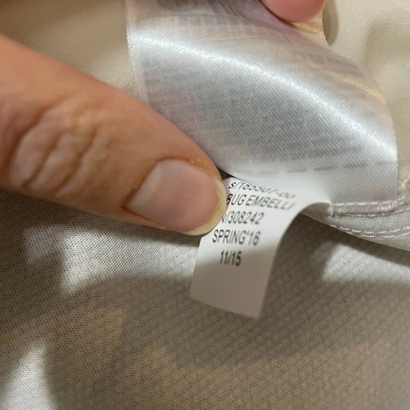 Banana Republic Cream Bee Beaded Round Neck Sleeveless Zip Blouse Top XS - Picture 9 of 10